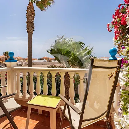 Apartamento With Shared Heated Pool *